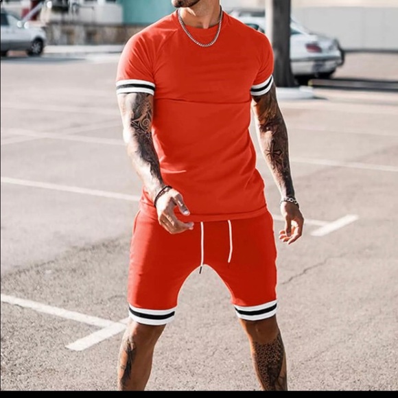 Two piece set - Picture 2 of 3